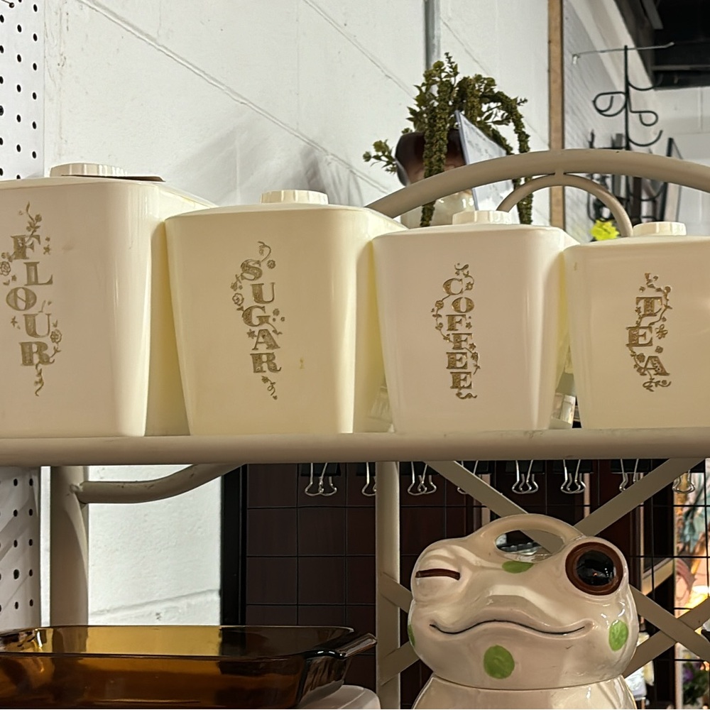VTG Canister Set